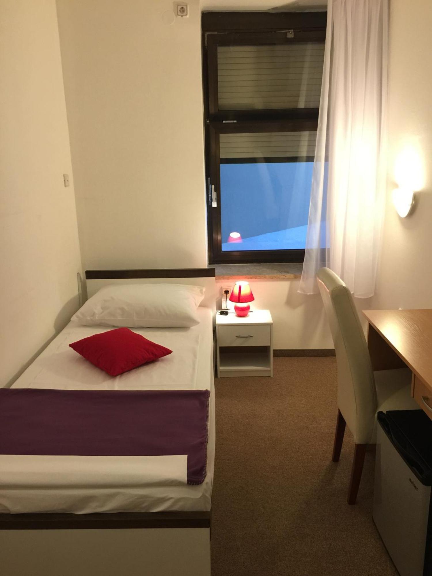 Hotel Ruza Novi Vinodolski Zimmer foto